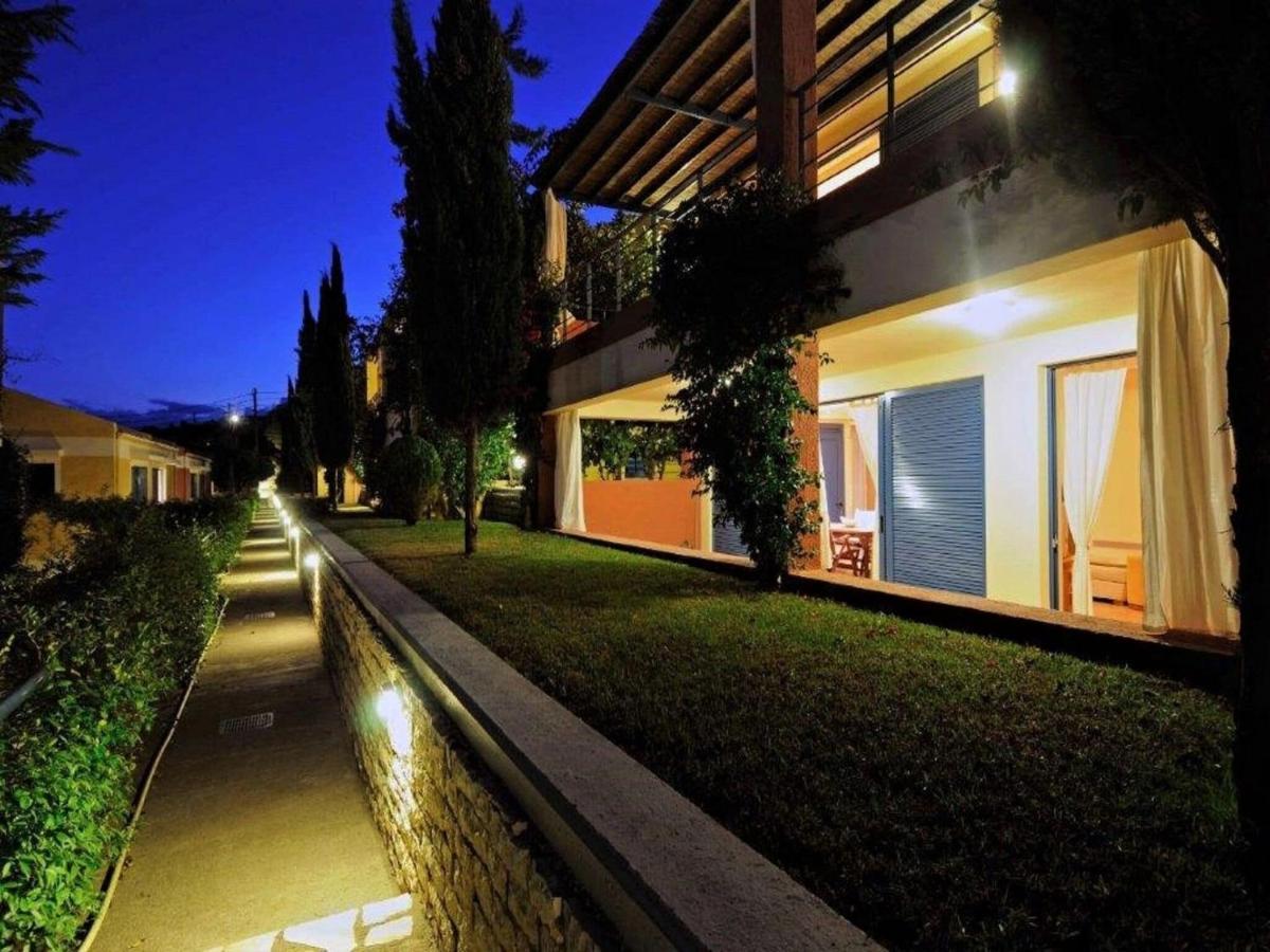 Bohemia Beach House Comfortable Villa On The Beautiful North East Coast บาร์บาตี ภายนอก รูปภาพ